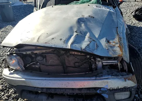 2004 Toyota Tacoma Double Cab Prerunner z USA, uszkodzony, nr VIN 5TEGN92N94Z442083